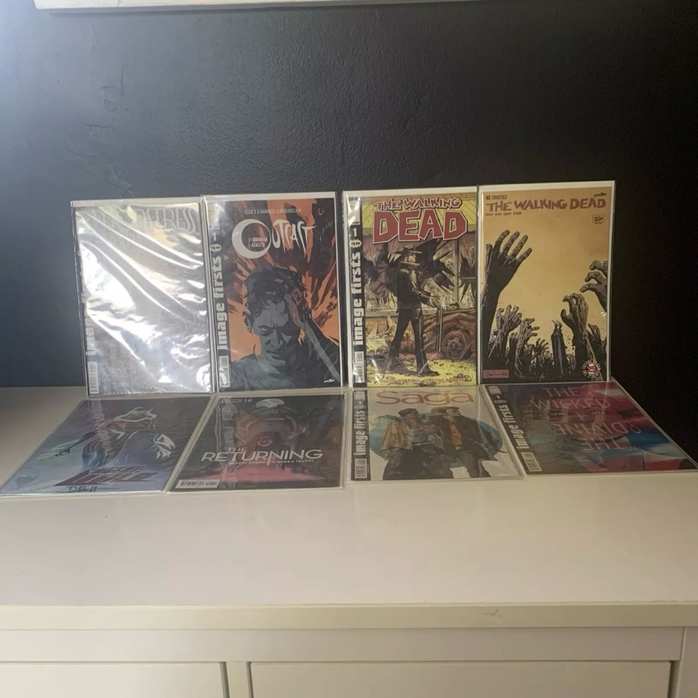 The Walking Dead Comic Book Lot Outcast Saga Returning Wicked Montress Agent